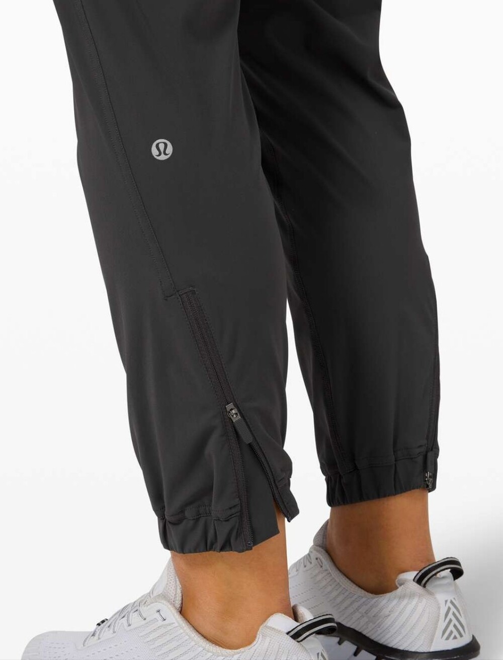 Lululemon Adapted State Running Jogger in Graphite Grey - Picture 3 of 11